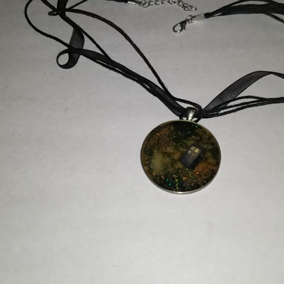Doctor Who Tardis Necklace Handmade - Picture 3 of 3